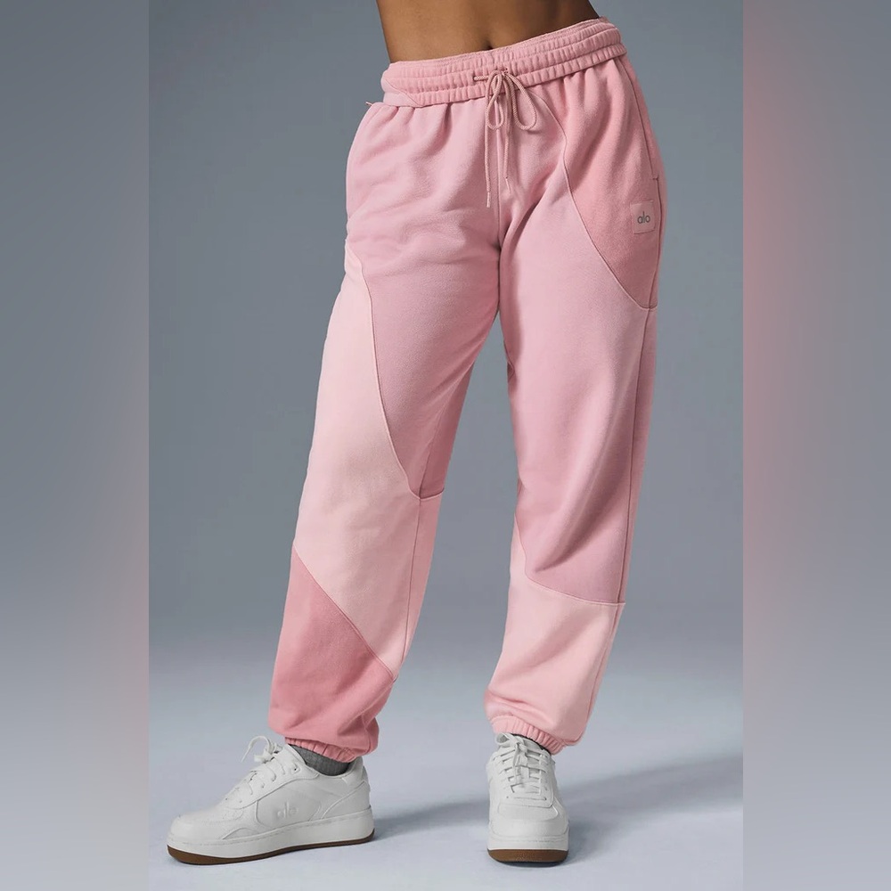 ALO Yoga Make Waves Sweatpants XS Sunset Pink Tonal Joggers Loungewear Cozy